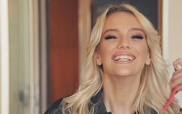 Scaricamento Dietro le quinte con kenna james