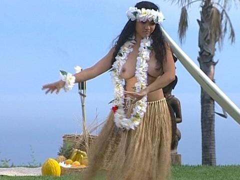 Loni Is A Real Lover Of Cock