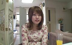 Megumi Iwabuchi mag es, ihre eigene Muschi an seinem Schwanz zu schmecken - movie 2 - 2