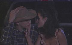 Randi Wright se fait baiser à l'arrière d'un pick-up - movie 3 - 2