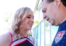 Kijk nu Cross Eyed Cock Loving Cheerleaders 10