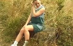 Captura de pantalla del vídeo porno Summer vacation - scene 5