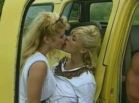 Boobarella - Scene 2 still 5
