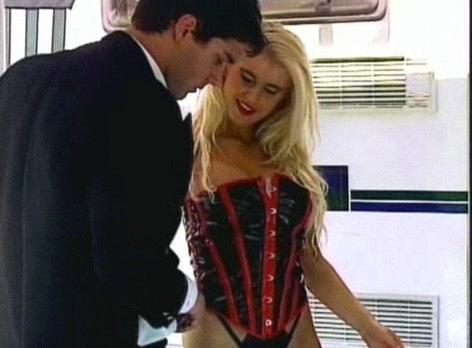 She'S Young He'S Hung - Scene 7 still 2