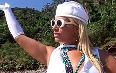 Pamela Butt loves beach parties - movie 1 - 2