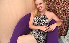 Jetzt beobachten - Emerald jewel is a deep oral lady with no shame