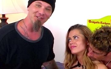 Download Dynamite has fun on her anal excursions