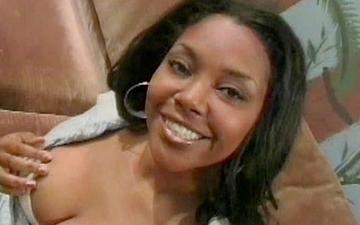Download Tesha gets fucked by a hung black man