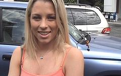 Regarde maintenant - Horny blonde takes a car ride with a stranger and gets fucked hard