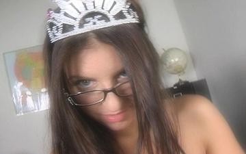 Downloaden Veronica stone claims to be the blowjob princess